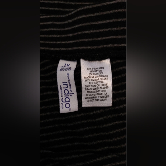 Indigo Black and Grey Striped Knee Length Knit Skirt Size 1X Summer Casual Work - Picture 2 of 6